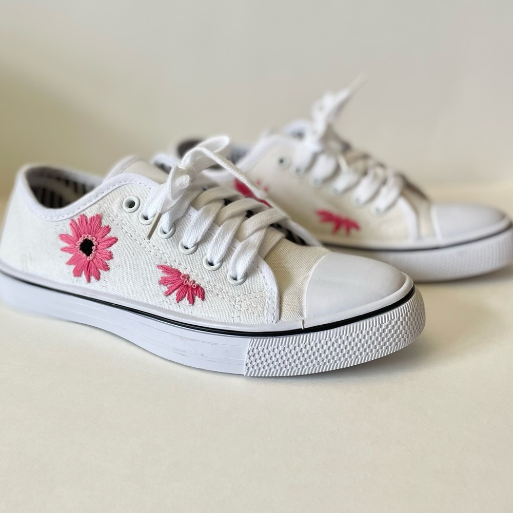 White Sneakers with Pink Floral Embroidery